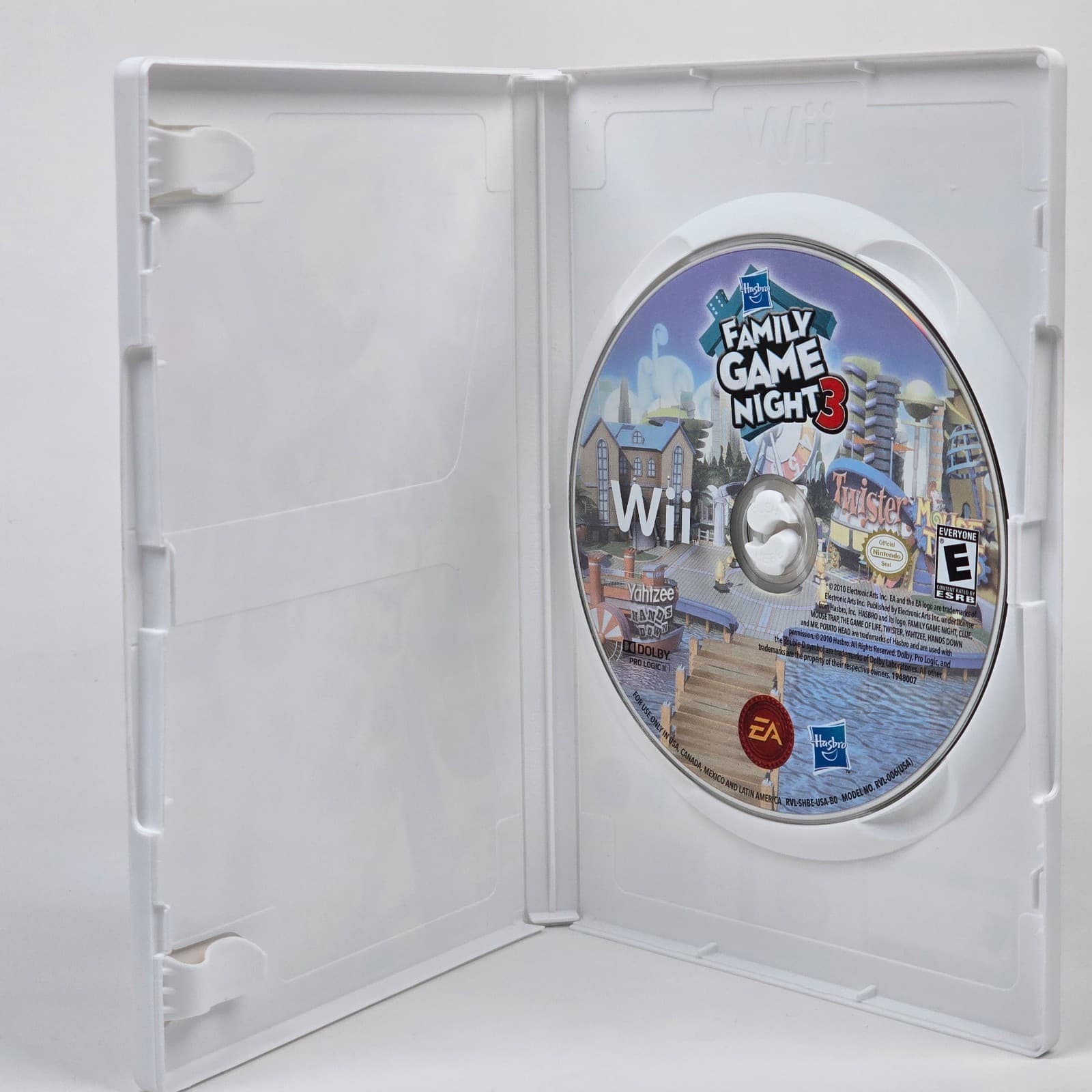 Hasbro Family Game Night 3 (Nintendo Wii) Case & Disc - Thumbnail 2
