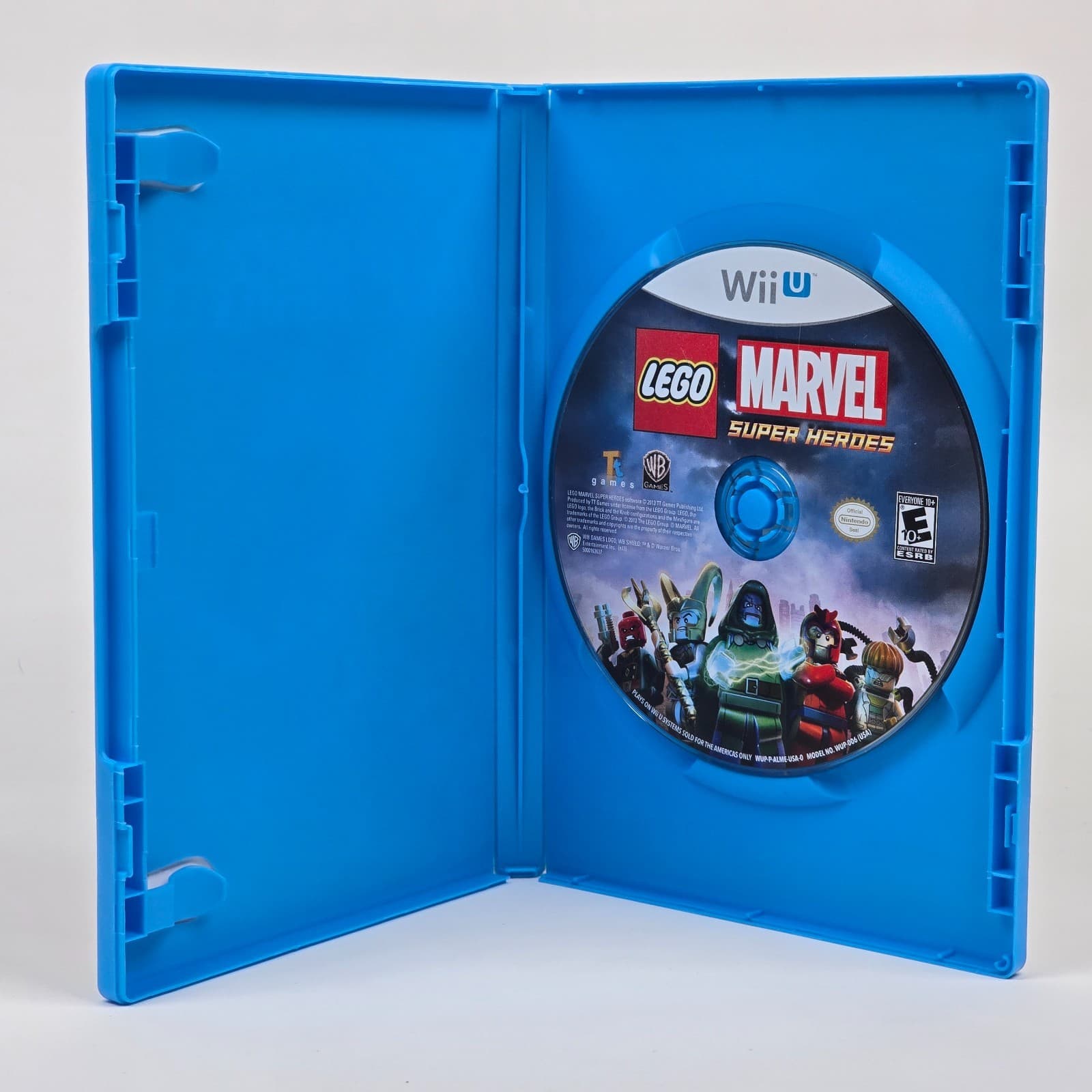 LEGO Marvel Super Heroes (Wii U) Case & Disc - Thumbnail 2