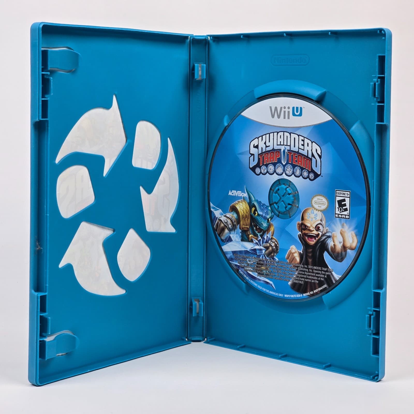 Skylanders: Trap Team (Wii U) Case & Disc - Thumbnail 2