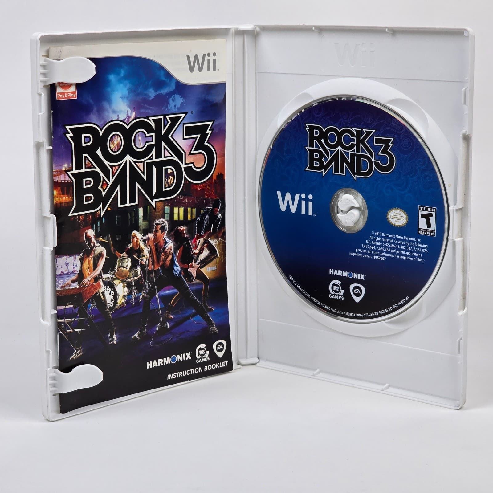 Rock Band 3 (Nintendo Wii) CIB COMPLETE - Thumbnail 2