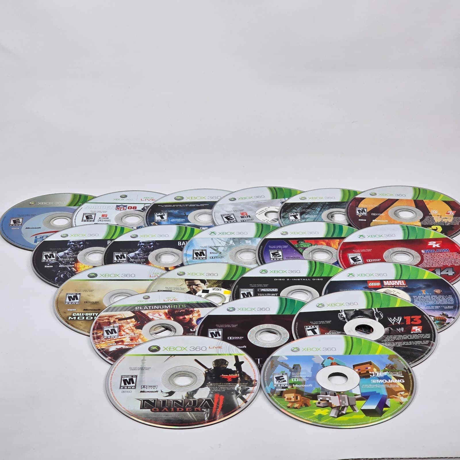 Lot of 100x Loose Xbox 360 Discs LOT C (UNTESTED) Some will need resurfaced - Thumbnail 4