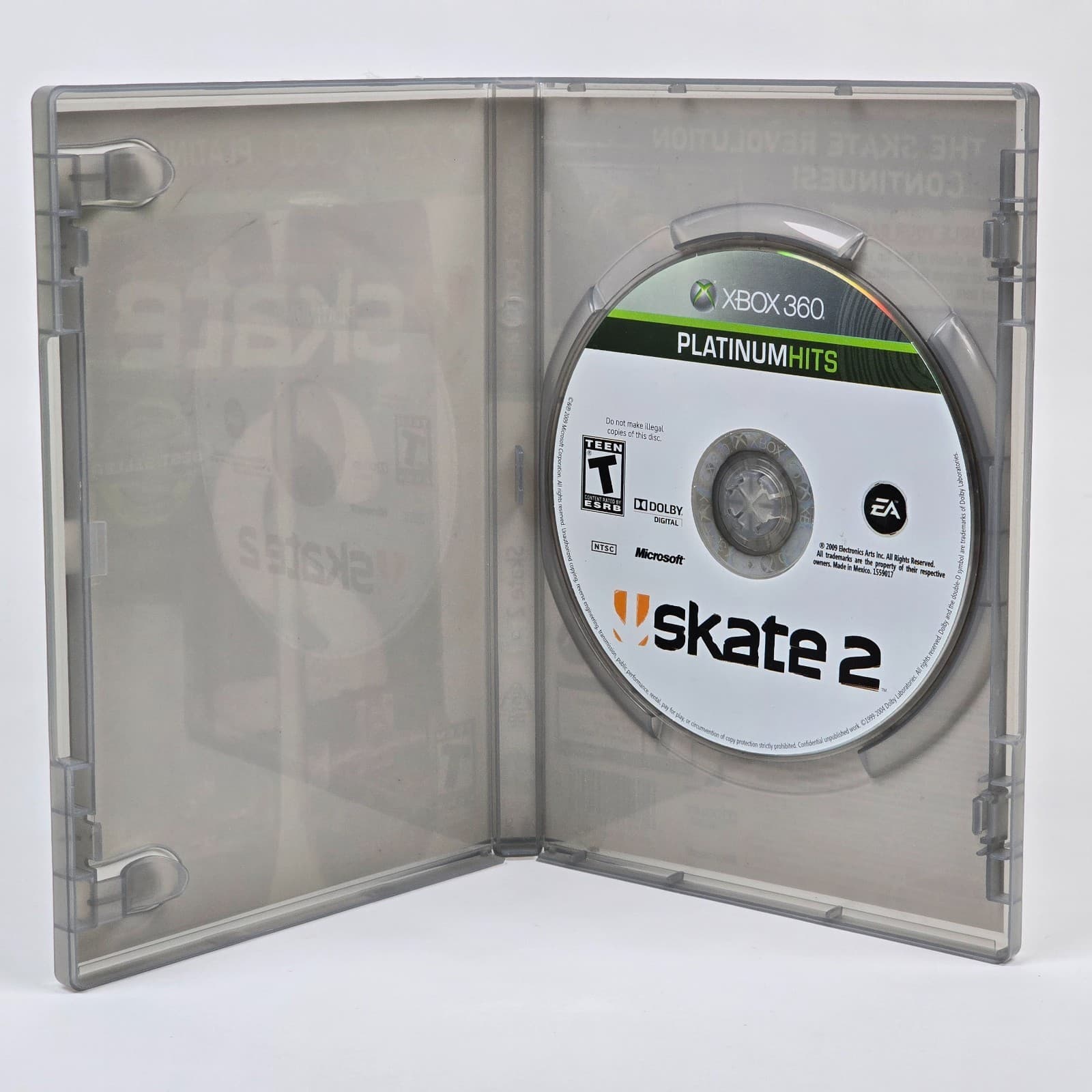 Skate 2 (Xbox 360) Platinum Hits Case & Disc - Thumbnail 2