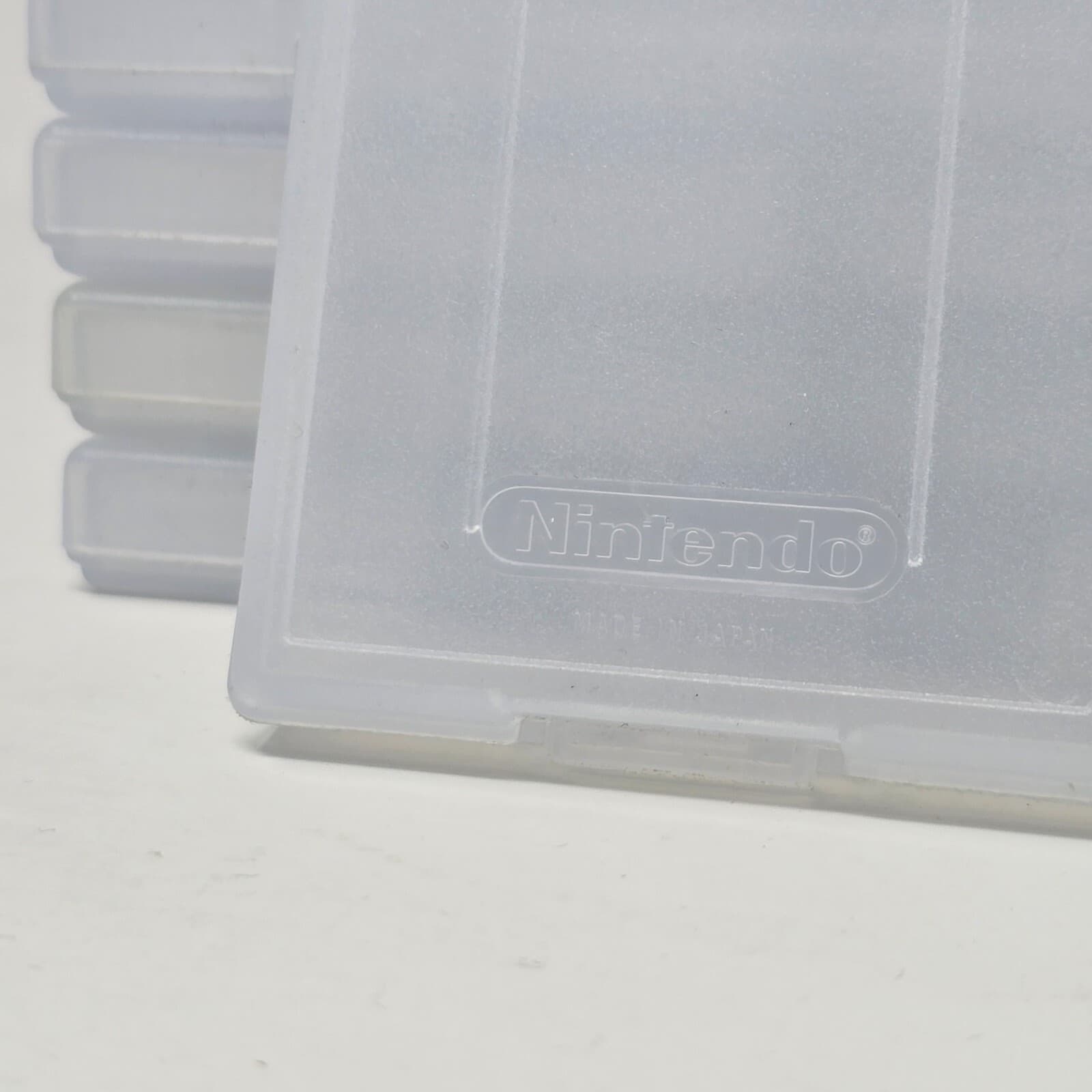 Lot of 10x Nintendo GameBoy OEM Clear Game Storage Cartridge Cases Dust Covers - Thumbnail 3