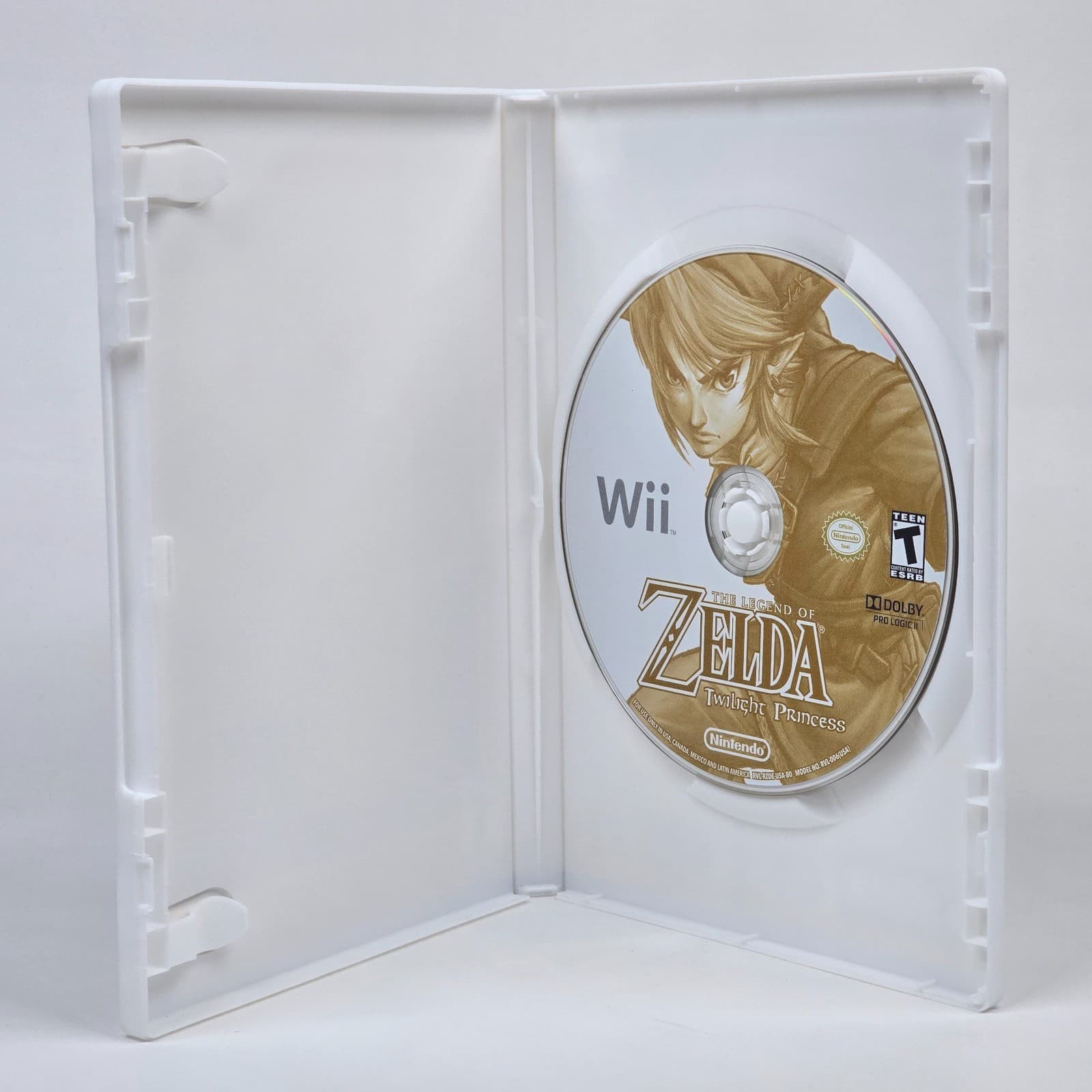 The LEgend of Zelda: Twilight Princess (Nintendo Wii) Selects Case & Disc - Thumbnail 2