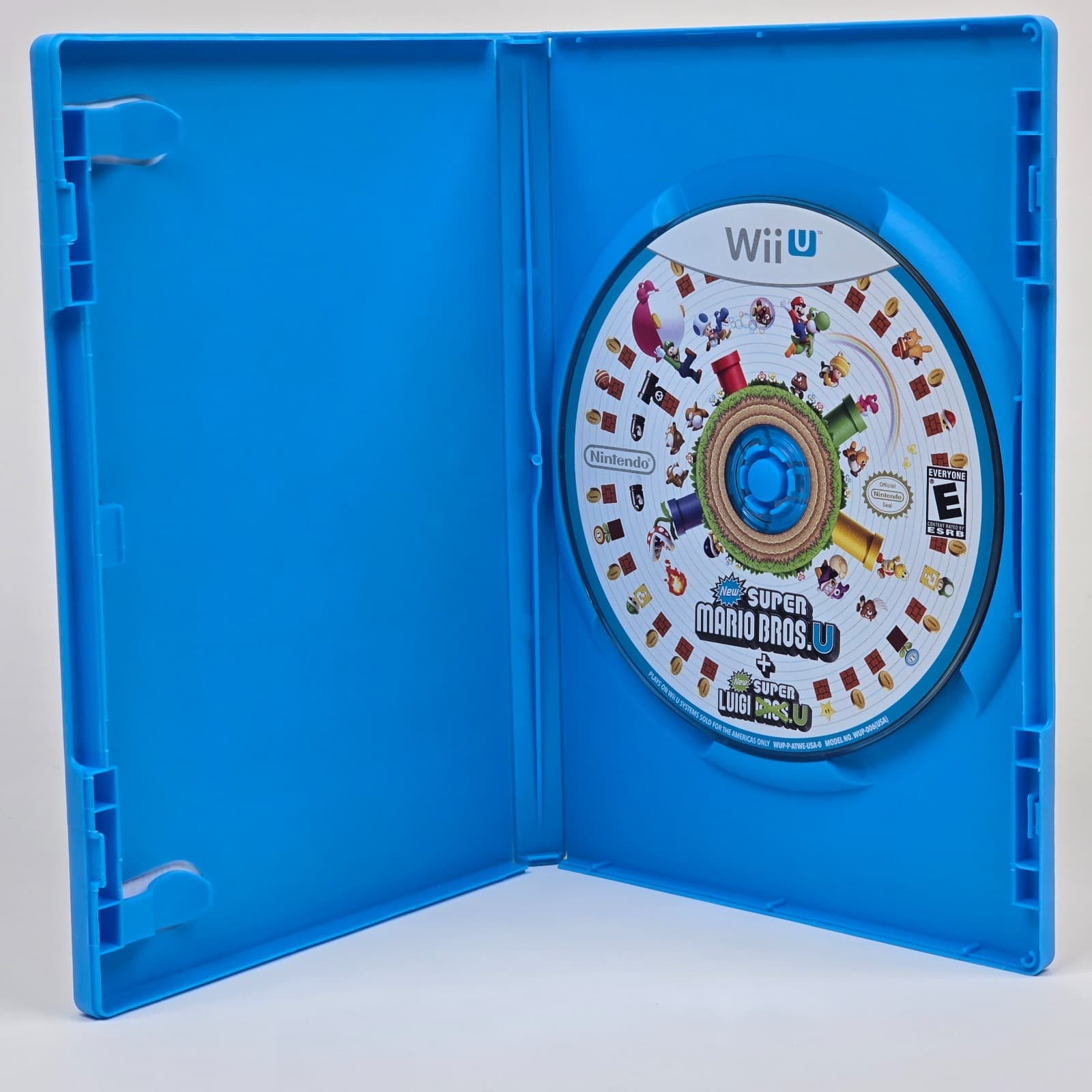 New Super Mario Bros U + New Super Luigi U (Wii U) Case & Disc - Thumbnail 2