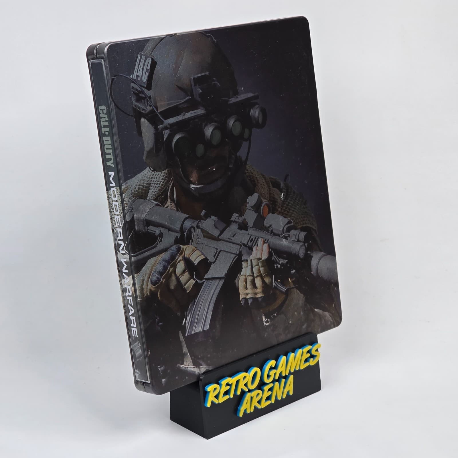 Call of Duty: Modern Warfare (Xbox One) Dark Edition Steelbook Case & Disc