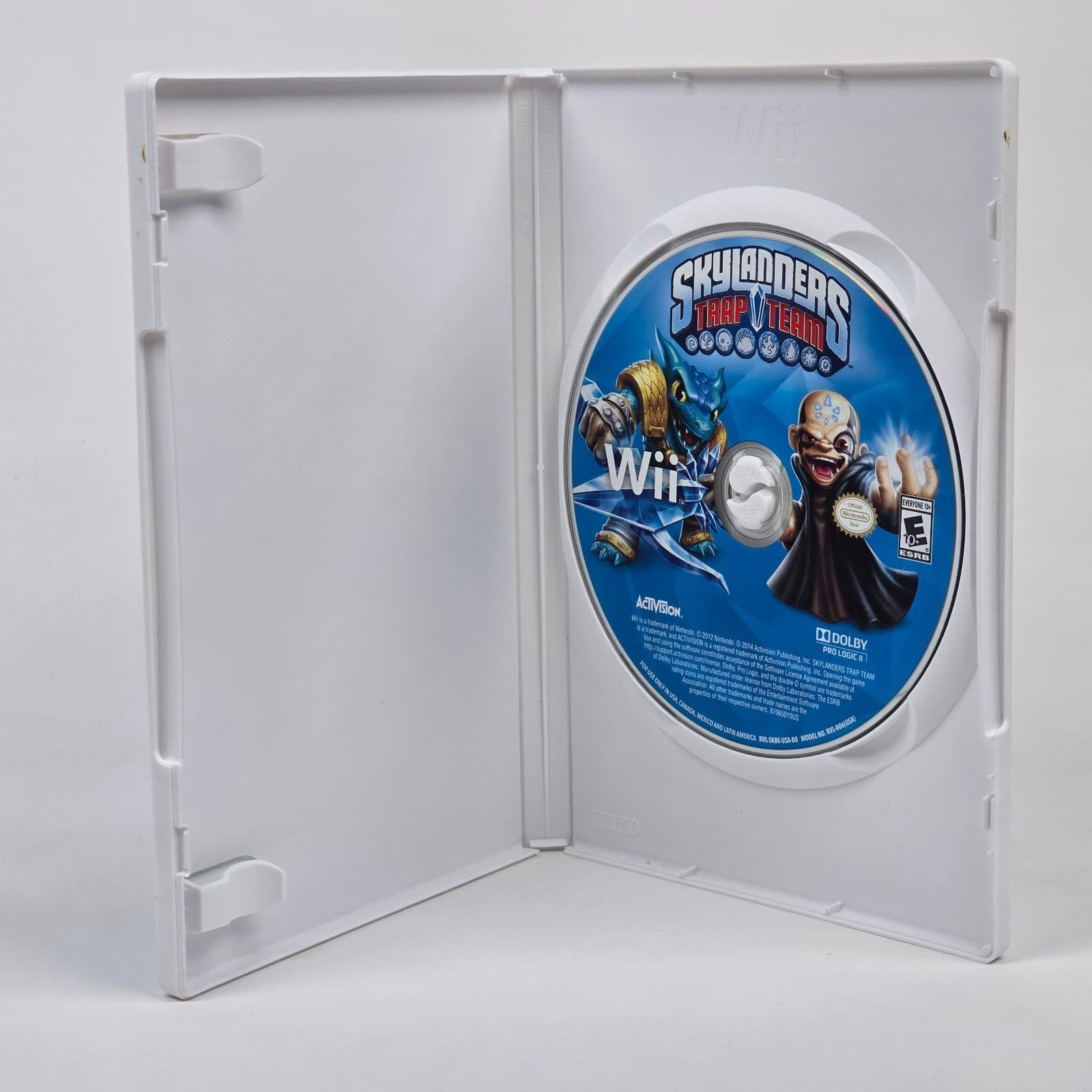 Skylanders: Trap Team (Nintendo Wii) Case & Disc - Thumbnail 2