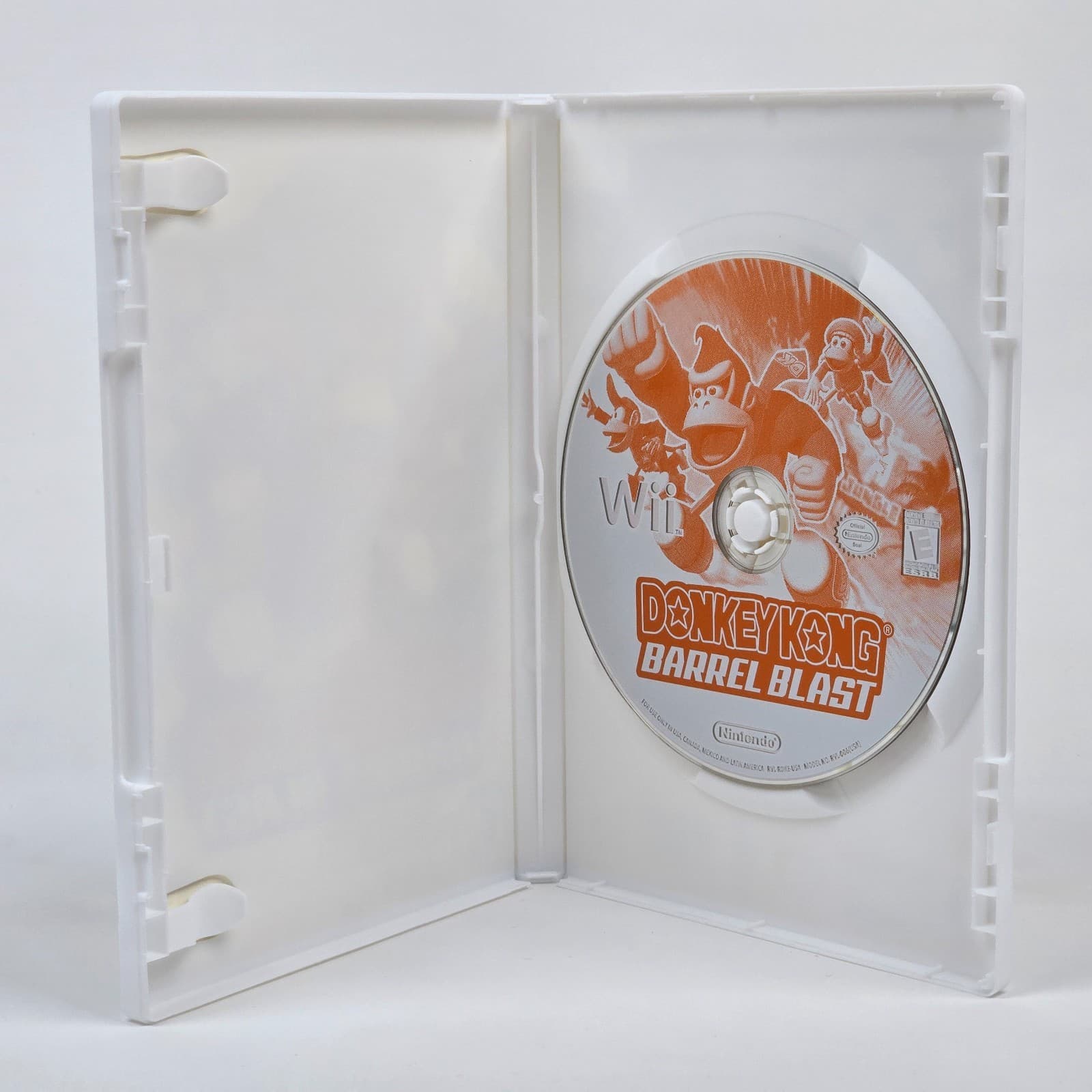 Donkey Kong: Barrel Blast (Nintendo Wii) Case & Disc - Thumbnail 2