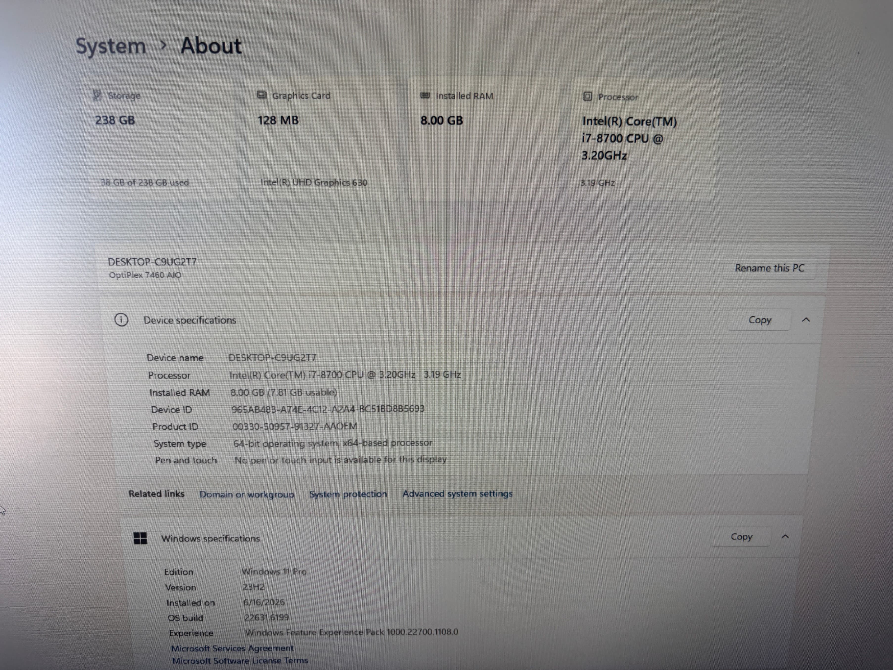 HP All-in-One Desktop Intel i7 8GB RAM 23.8" - Thumbnail 2