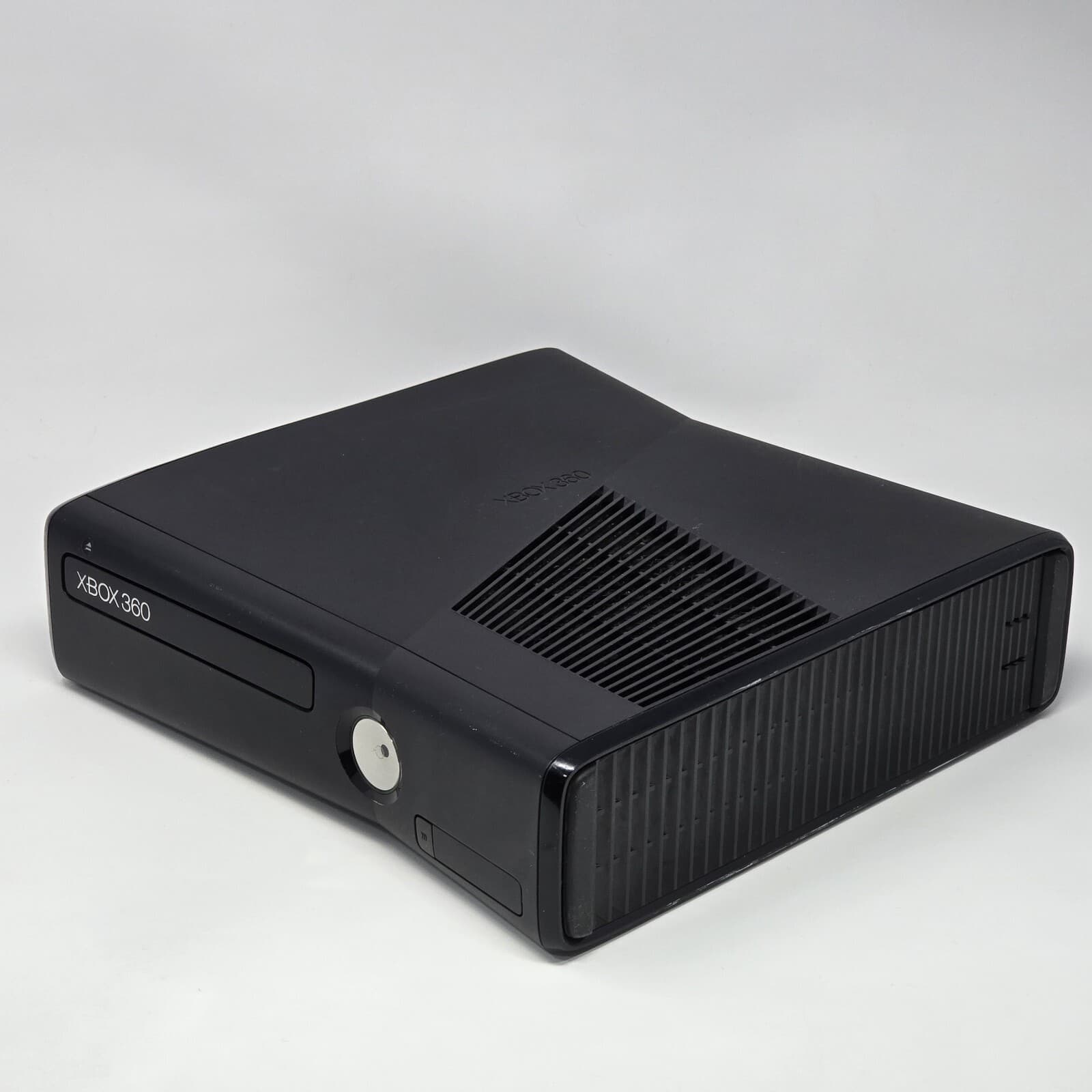 Microsoft Xbox 360 S Slim 4GB Black Console Only #1439 CLEANED & TESTED *NO HDD - Thumbnail 2