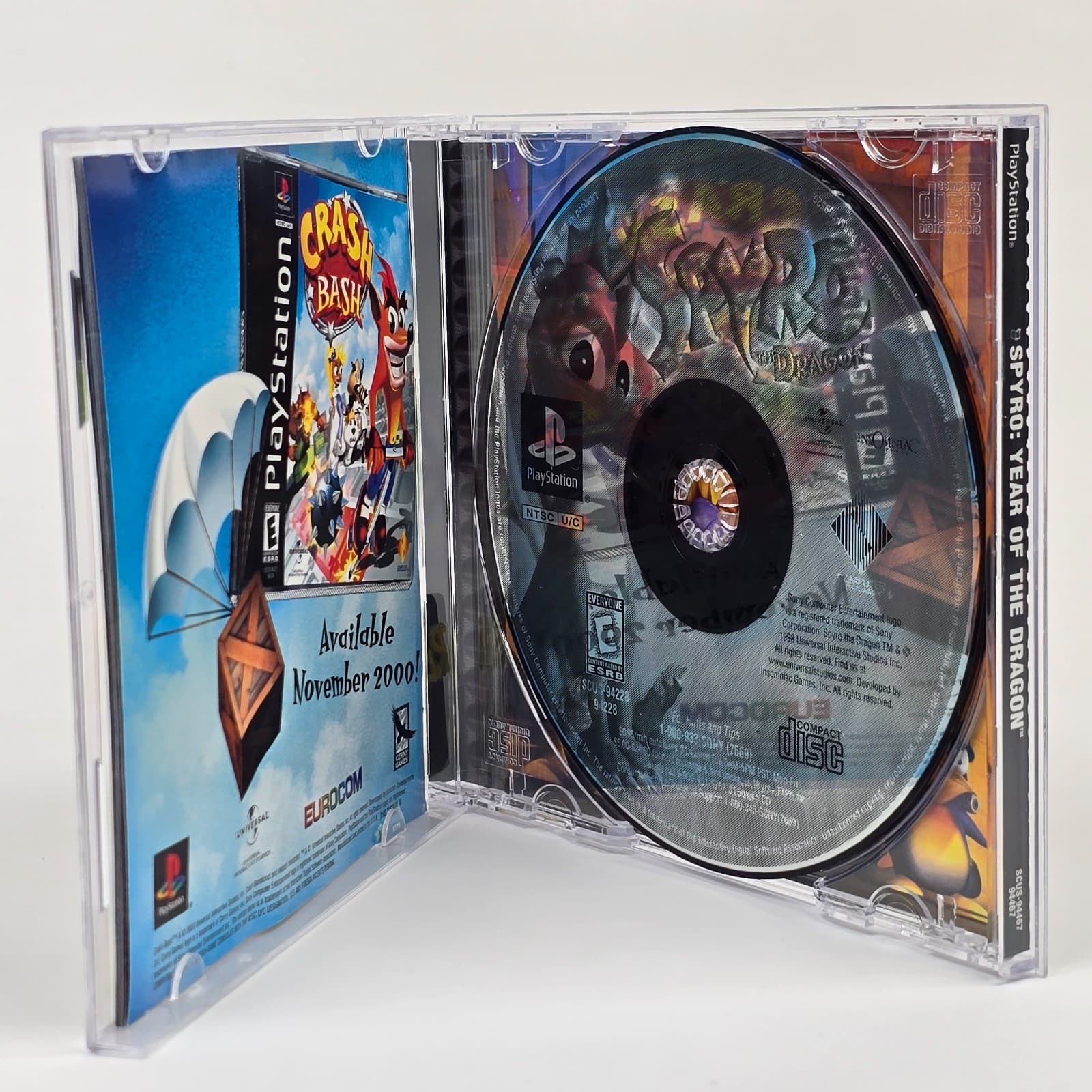 Spyro: Year of the Dragon (PlayStation 1 PS1) Black Label CIB COMPLETE - Thumbnail 2