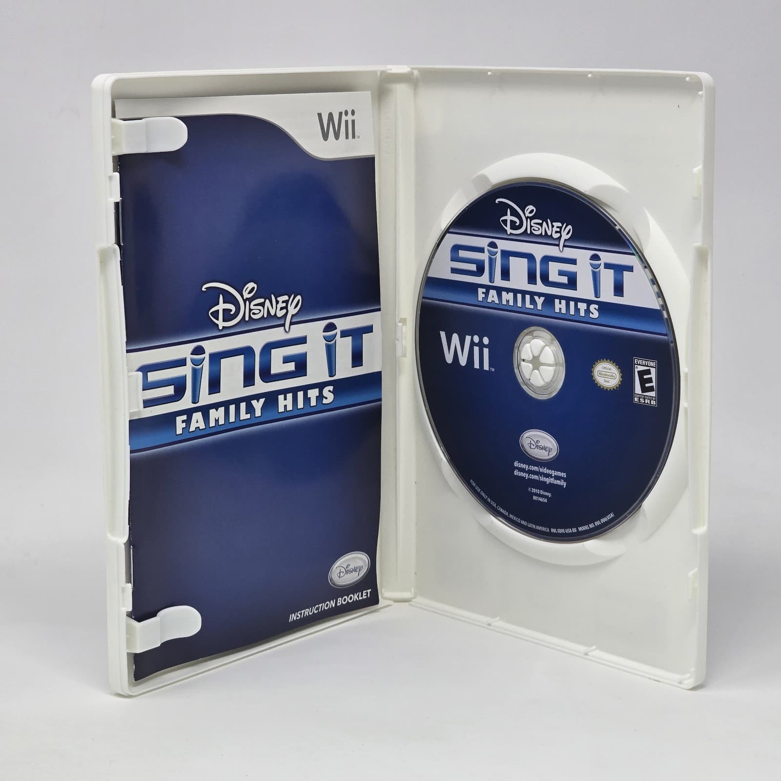 Sing It: Family Hits Disney (Nintendo Wii) CIB COMPLETE & TESTED - Thumbnail 2