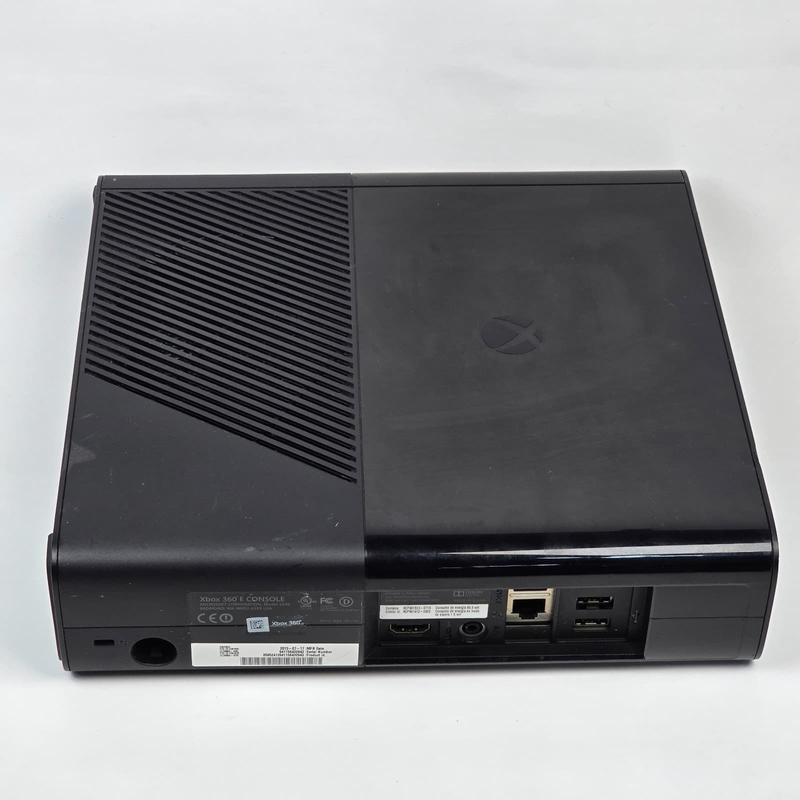 Microsoft Xbox 360 E Black Console Only #1538 CLEANED & TESTED *NO HDD* - Thumbnail 4