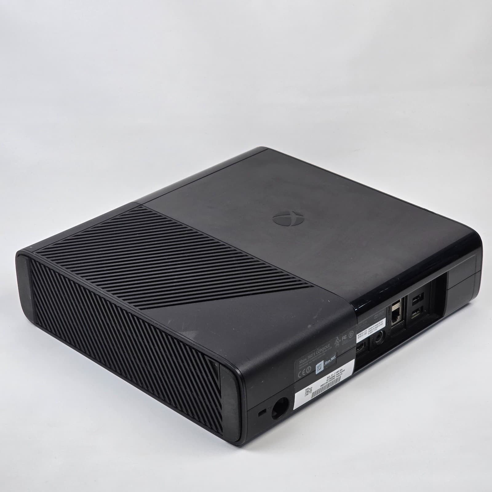 Microsoft Xbox 360 E Black Console Only #1538 CLEANED & TESTED *NO HDD* - Thumbnail 3