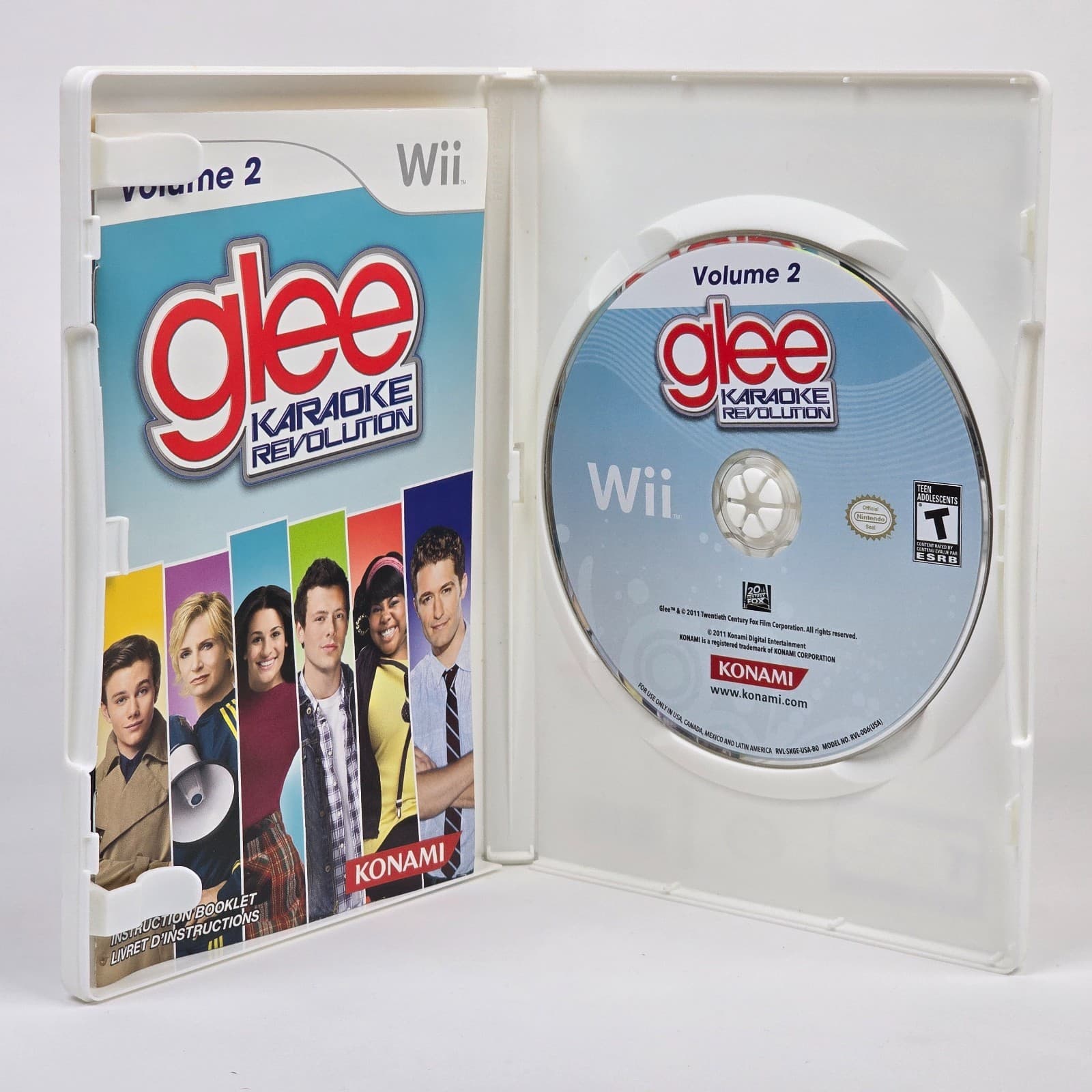 Karaoke Revolution: Glee Volume 2 (Nintendo Wii) CIB COMPLETE - Thumbnail 2