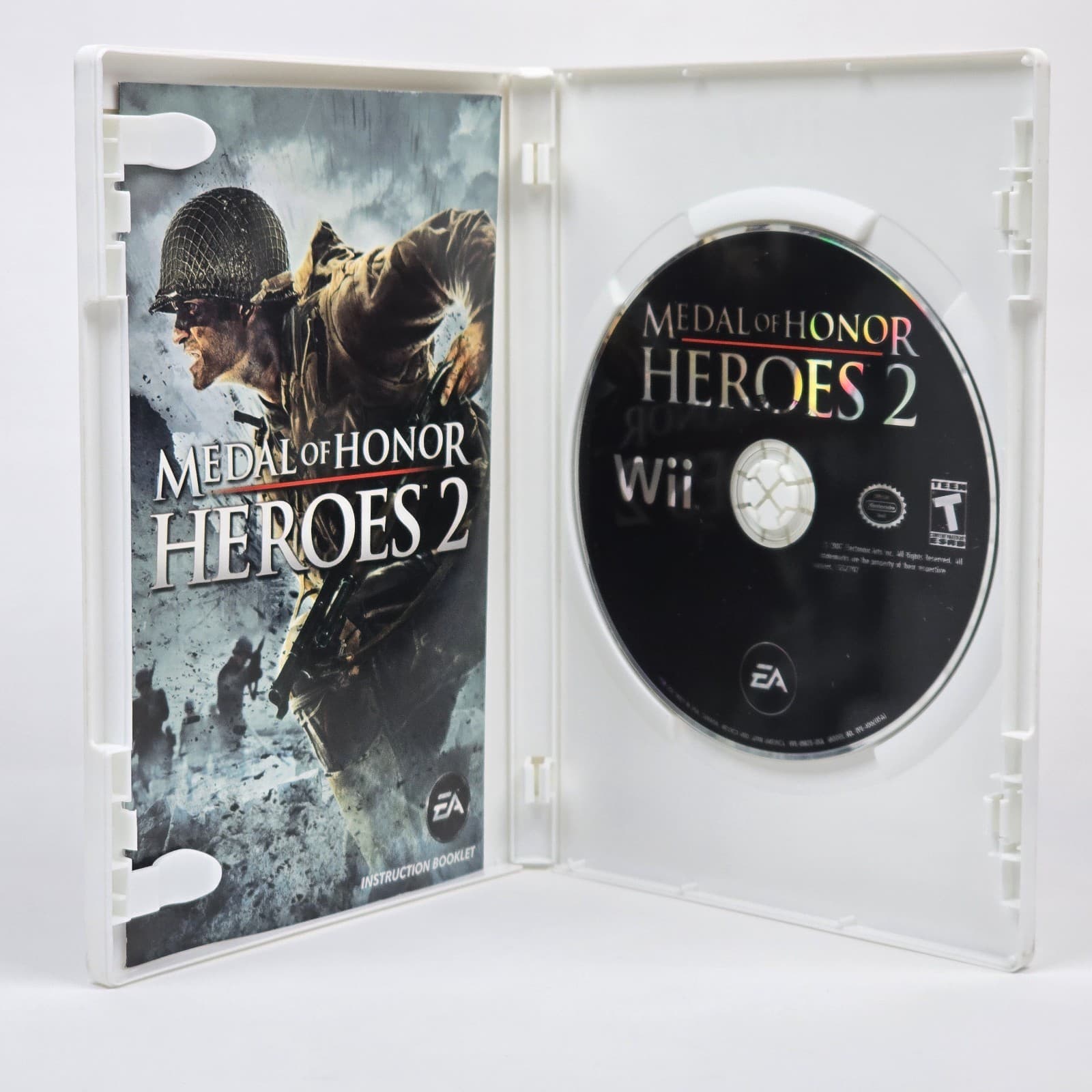 Medal of Honor: Heroes 2 (Nintendo Wii) CIB COMPLETE - Thumbnail 2