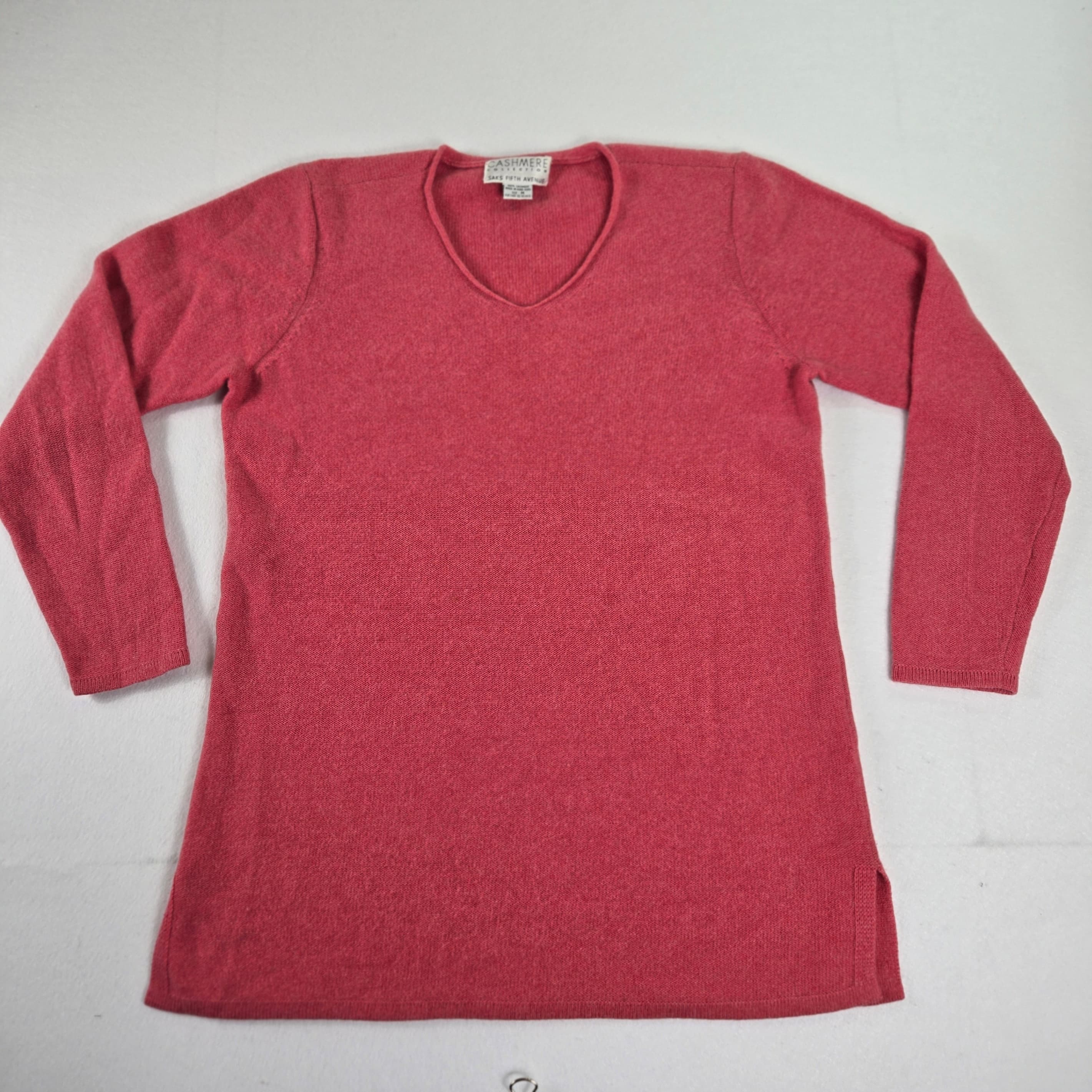 Saks Fifth Avenue Red V-Neck  100% Cashmere Sweater Size M