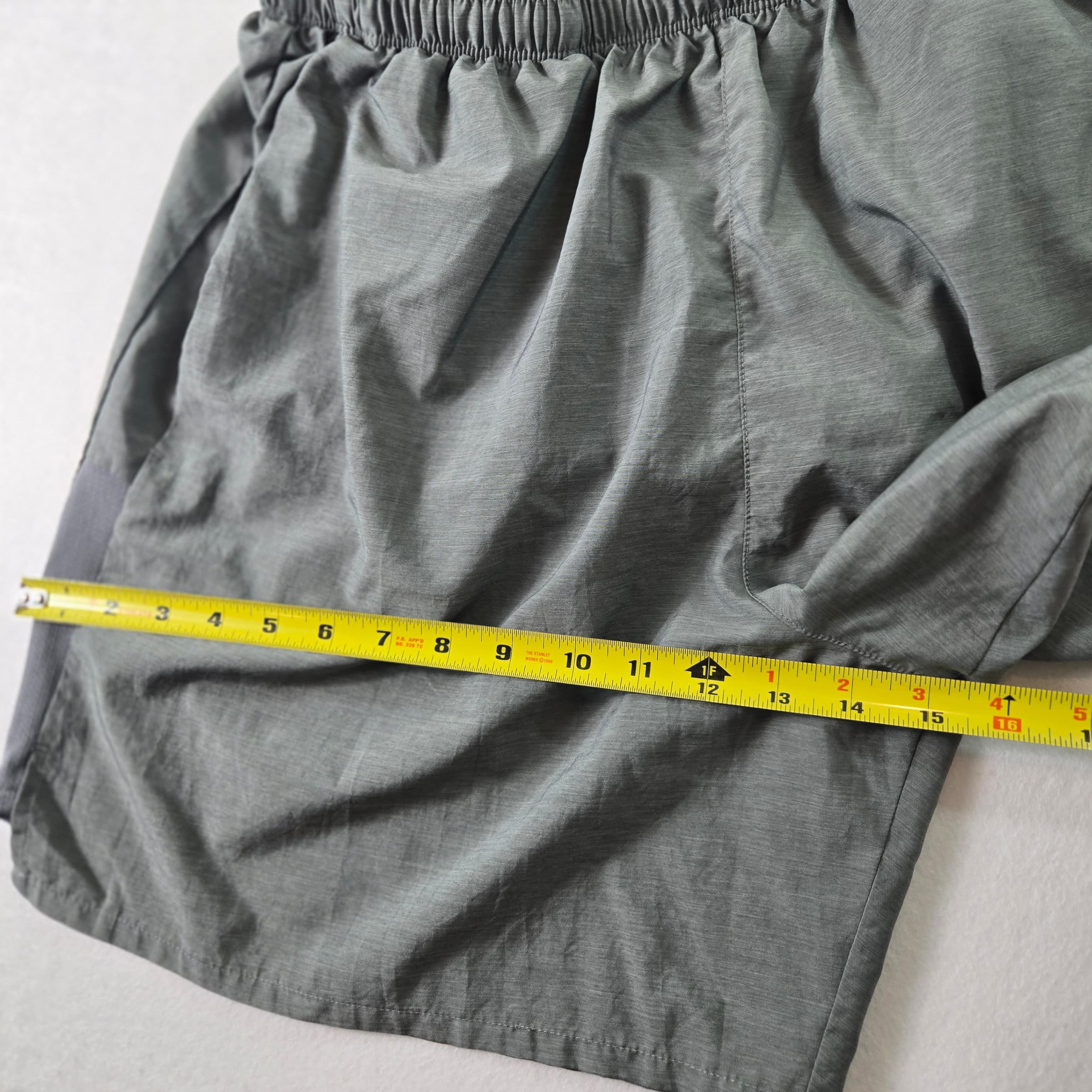 Nike  Gray Dri-Fit Athletic Shorts Size XXL - Thumbnail 2