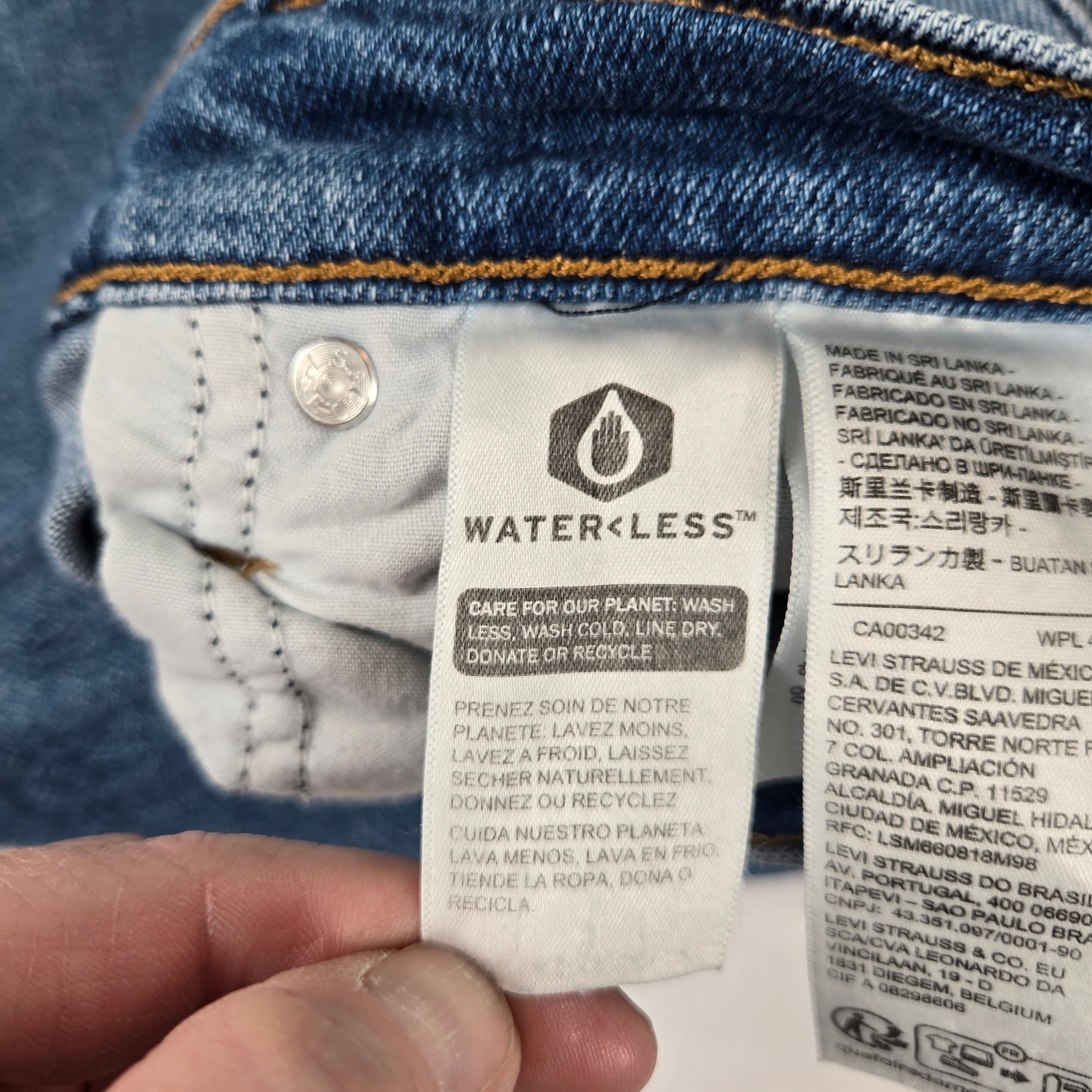 Levi's Water<Less Jeans Size 32x30 - Thumbnail 3