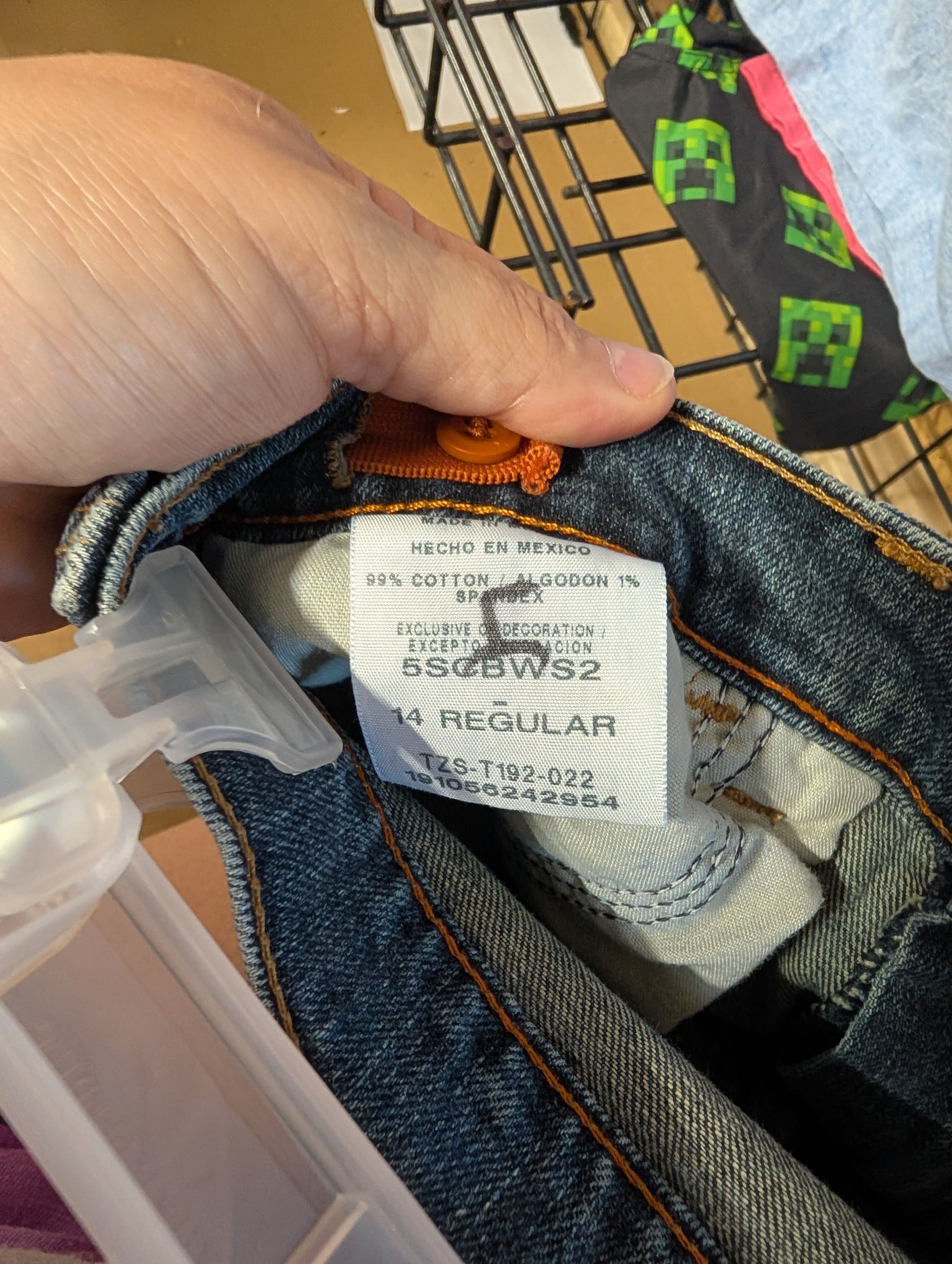 Wrangler Women's Regular Fit Jeans Size 14 - Thumbnail 4
