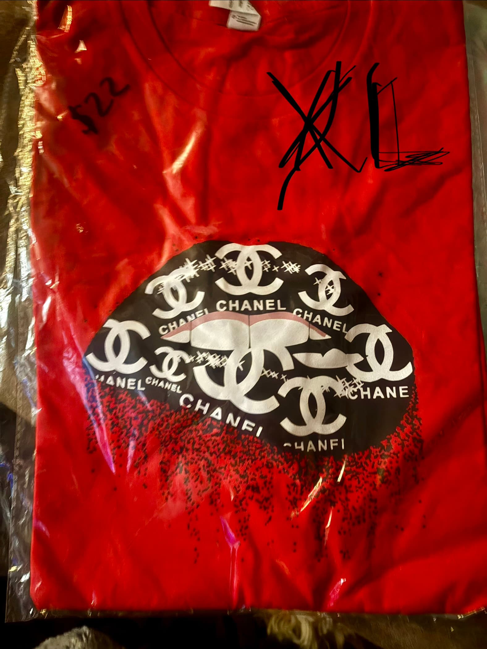 Red Graphic T-Shirt XL