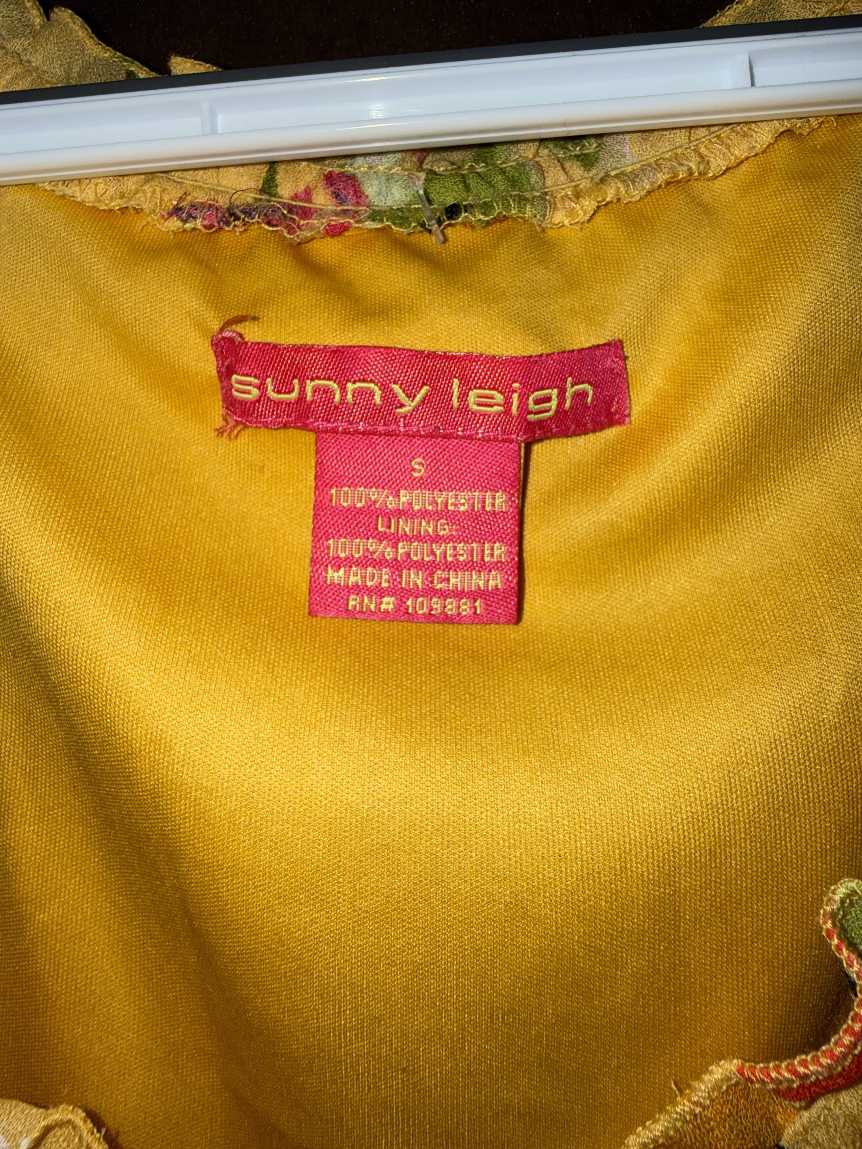 Sunny Leigh Floral Yellow Dress - Thumbnail 3