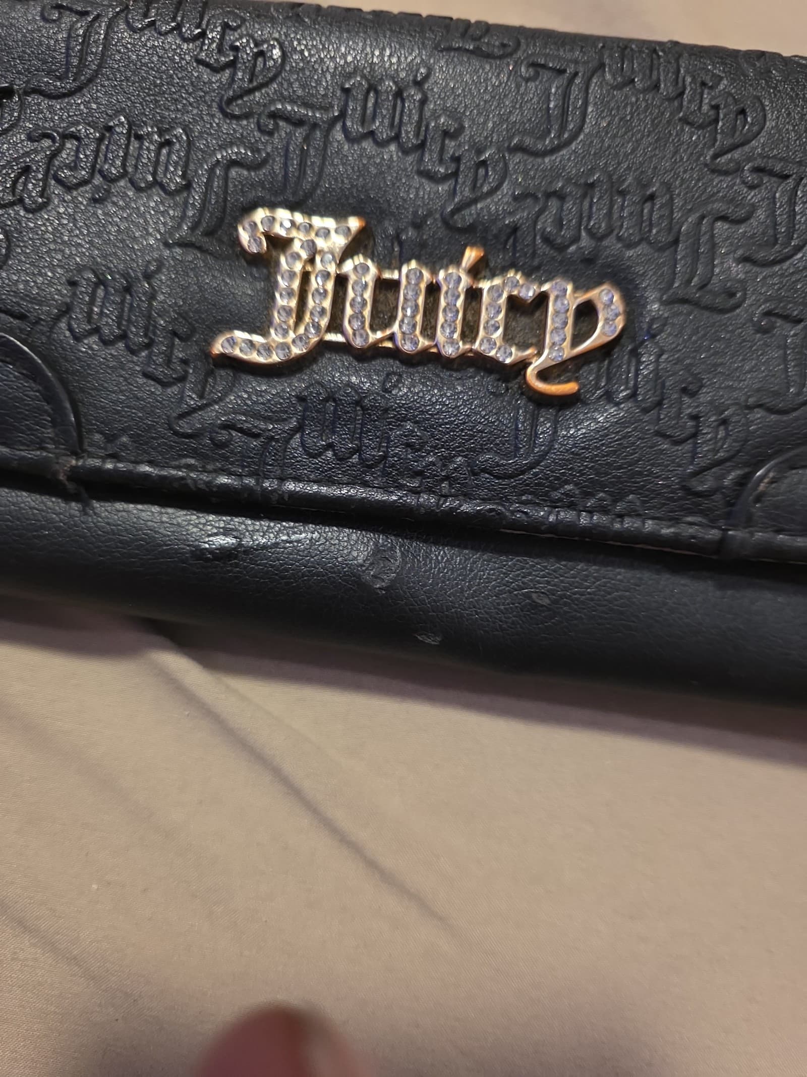 Juicy wallet - Thumbnail 2