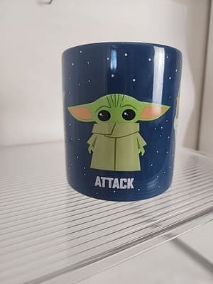Blue Star Wars The Mandalorian Baby Yoda Snack Attack Protect 20 Oz. Mug - Thumbnail 2