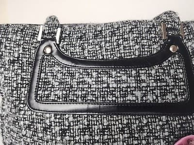 Tweed Tote Feathers Beads Sequence Gems Black Trim 2006 - Thumbnail 6
