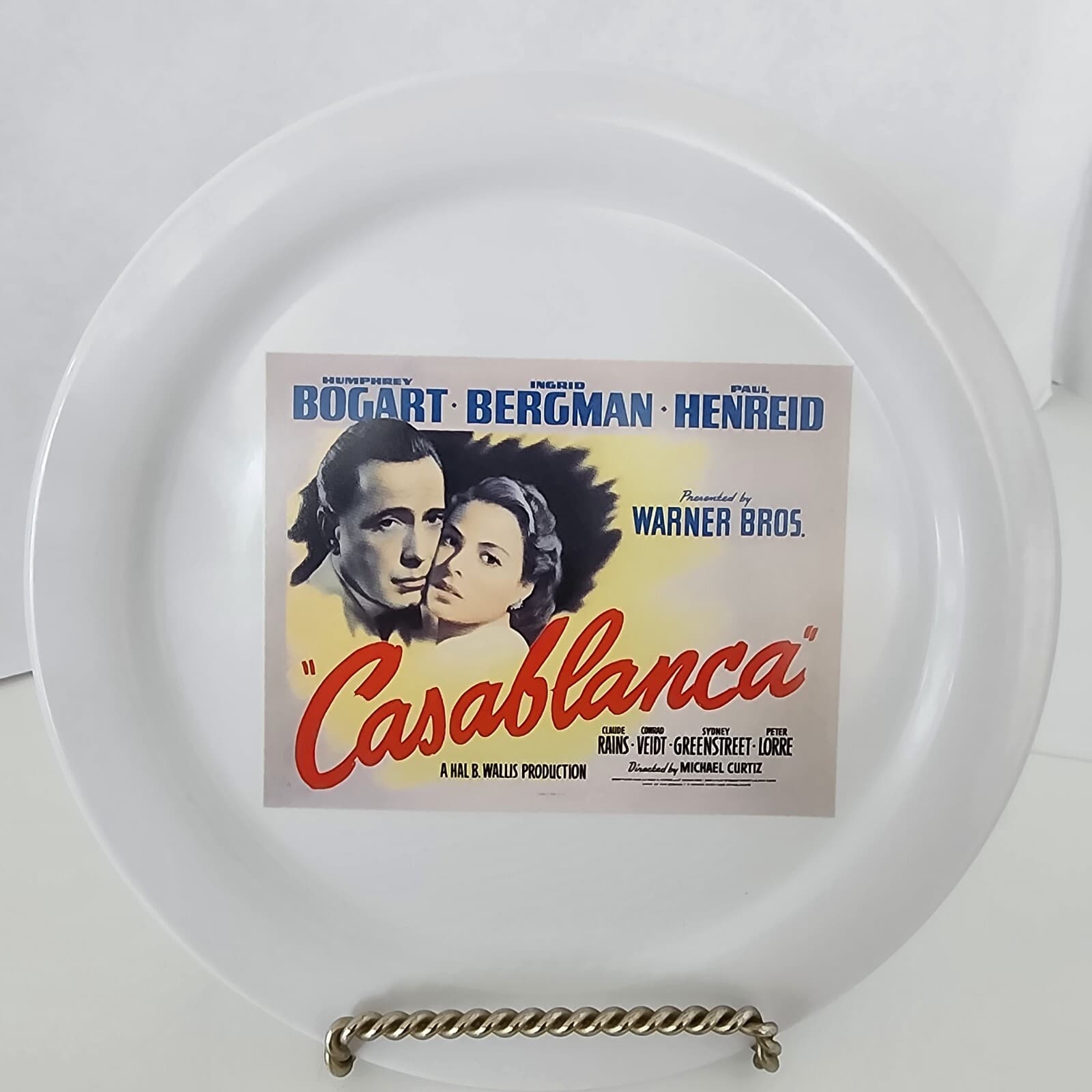 Pottery Barn Collectible Plates Casablanca Cinema Poster Warner Bros. Bogart - Thumbnail 2
