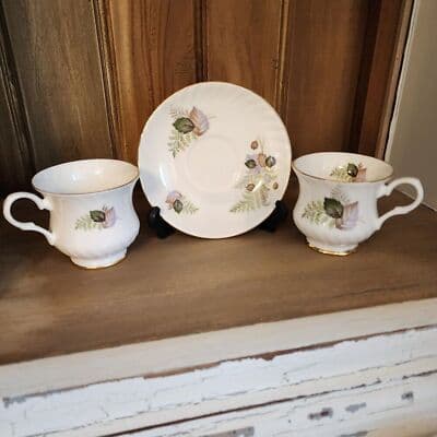 Claddagh‎ China_Made in Galway Ireland_Serves 4 - Thumbnail 8
