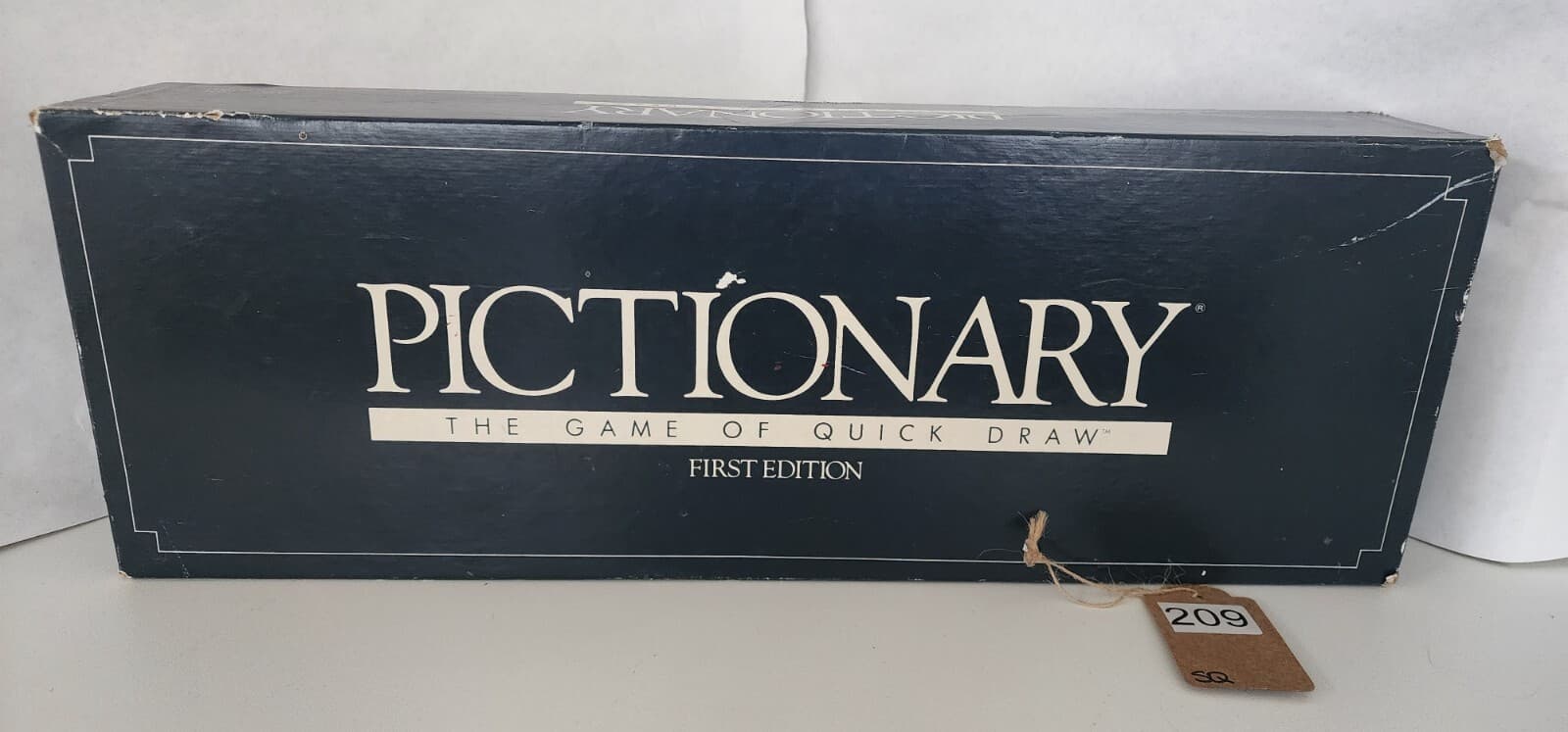 1985 Pictionary Board Game 1st First Edition Well Loved Vintage - Thumbnail 4