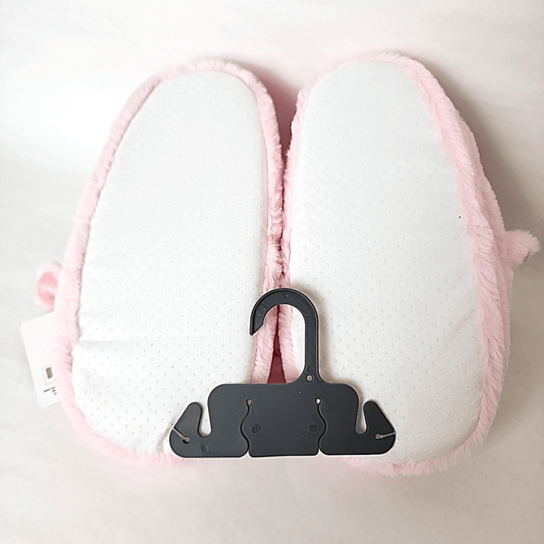 Cedarwood Threads Pink Fuzzy Cow Animal Youth Slippers Size 6/7 Hobby Lobby - Thumbnail 5