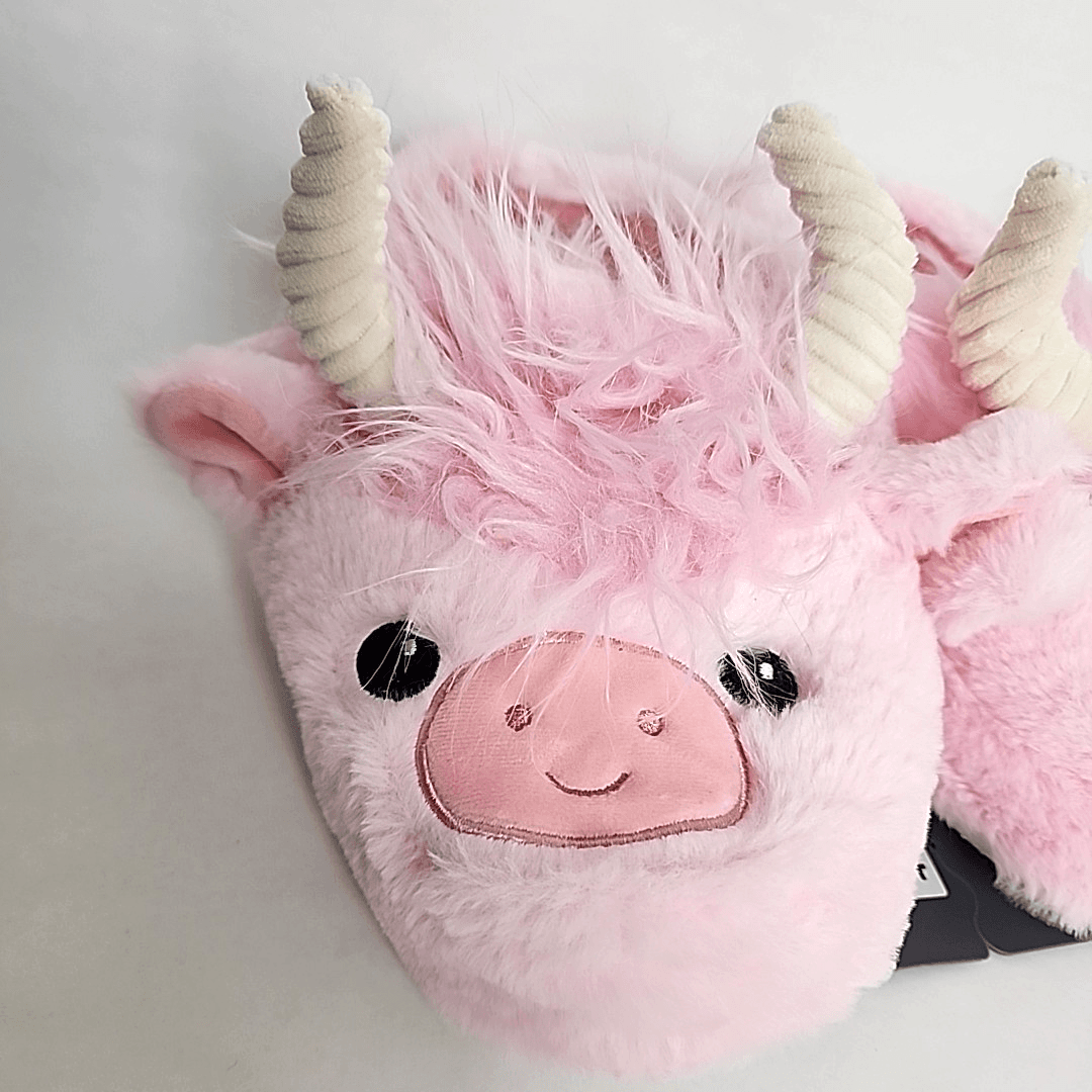 Cedarwood Threads Pink Fuzzy Cow Animal Youth Slippers Size 6/7 Hobby Lobby - Thumbnail 3