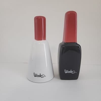 Wink Red Nail Polish Shape Salt & Pepper Shakers Set 4" Tall black white - Thumbnail 4
