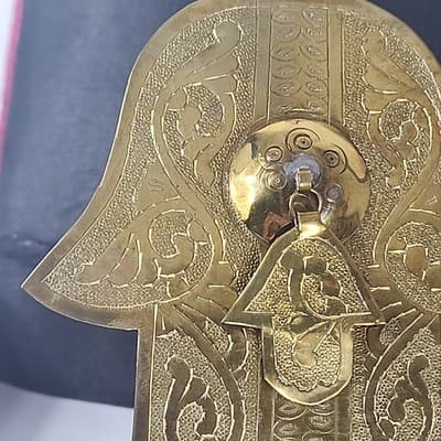 Ancient Jewish Hamsa Hand of Fatima Moroccan Judism Vintage Brass Velvet Box - Thumbnail 6