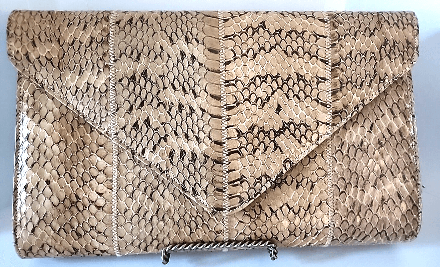 Vintage 1970s Tan Genuine Snakeskin Envelope Clutch Removeable Crossbody Strap