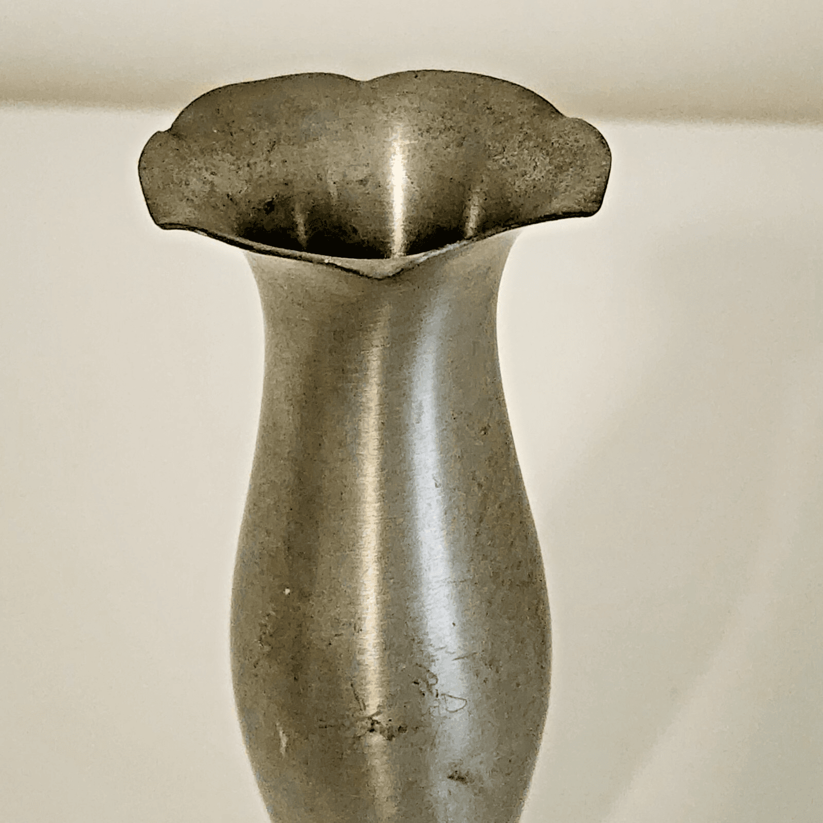 Pewter by Town House Trumpet 5.5" Bud Vase Small Stamped Flowers Scalloped Edge - Thumbnail 2