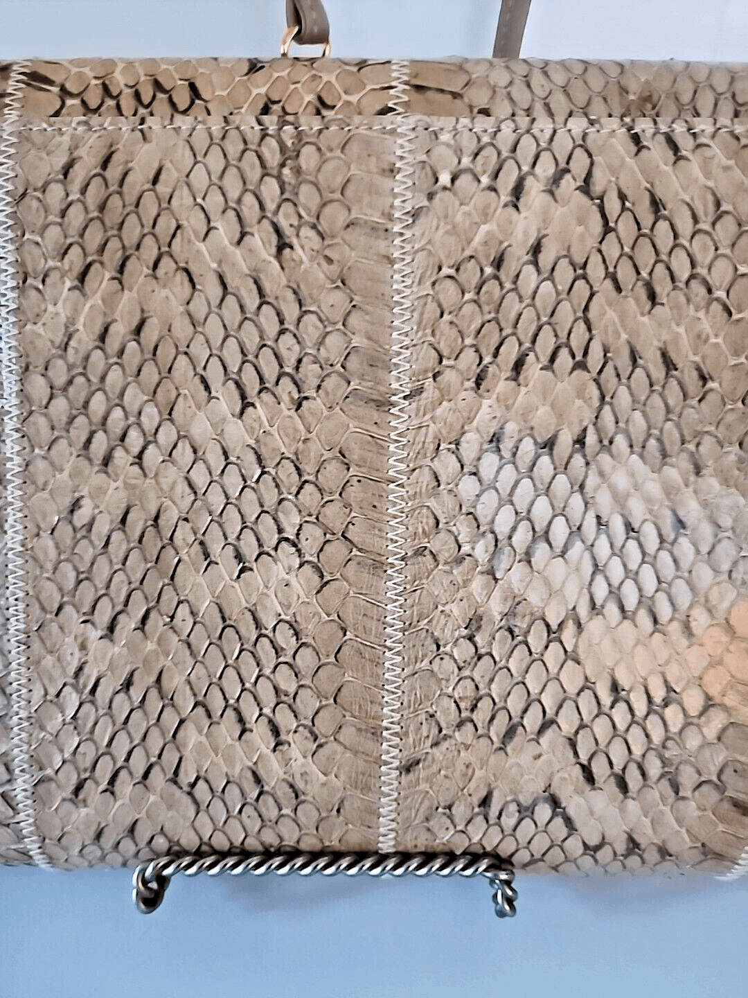 Vintage 1970s Tan Genuine Snakeskin Envelope Clutch Removeable Crossbody Strap - Thumbnail 8