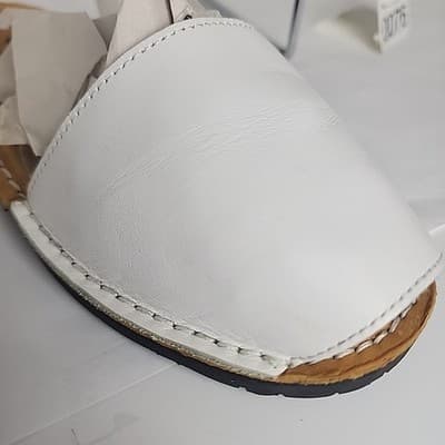 Ria Menorca Sandals white Ankle Strap Open Toed Size EU 34 US 3 Kids 2.5 - Thumbnail 11