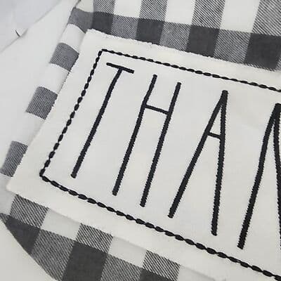 Rae Dunn Embroidered Mantle Scarf Thankful Gray Buffalo Check Plaid New - Thumbnail 6