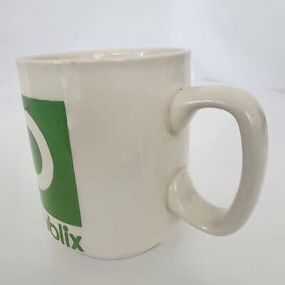 Publix Grocery Store Vintage Advertising 6oz Mug Embossed Made in England green - Thumbnail 3