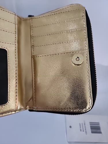 Steve Madden Black Zip Around Wristlet Wallet Gold Metal Accents Chevron Quilted - Thumbnail 8