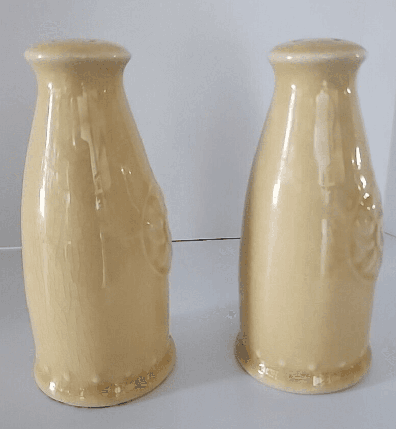 2001 Renee DuBois & Square Nest Salt & Pepper Shakers Yellow 5" Embossed - Thumbnail 3