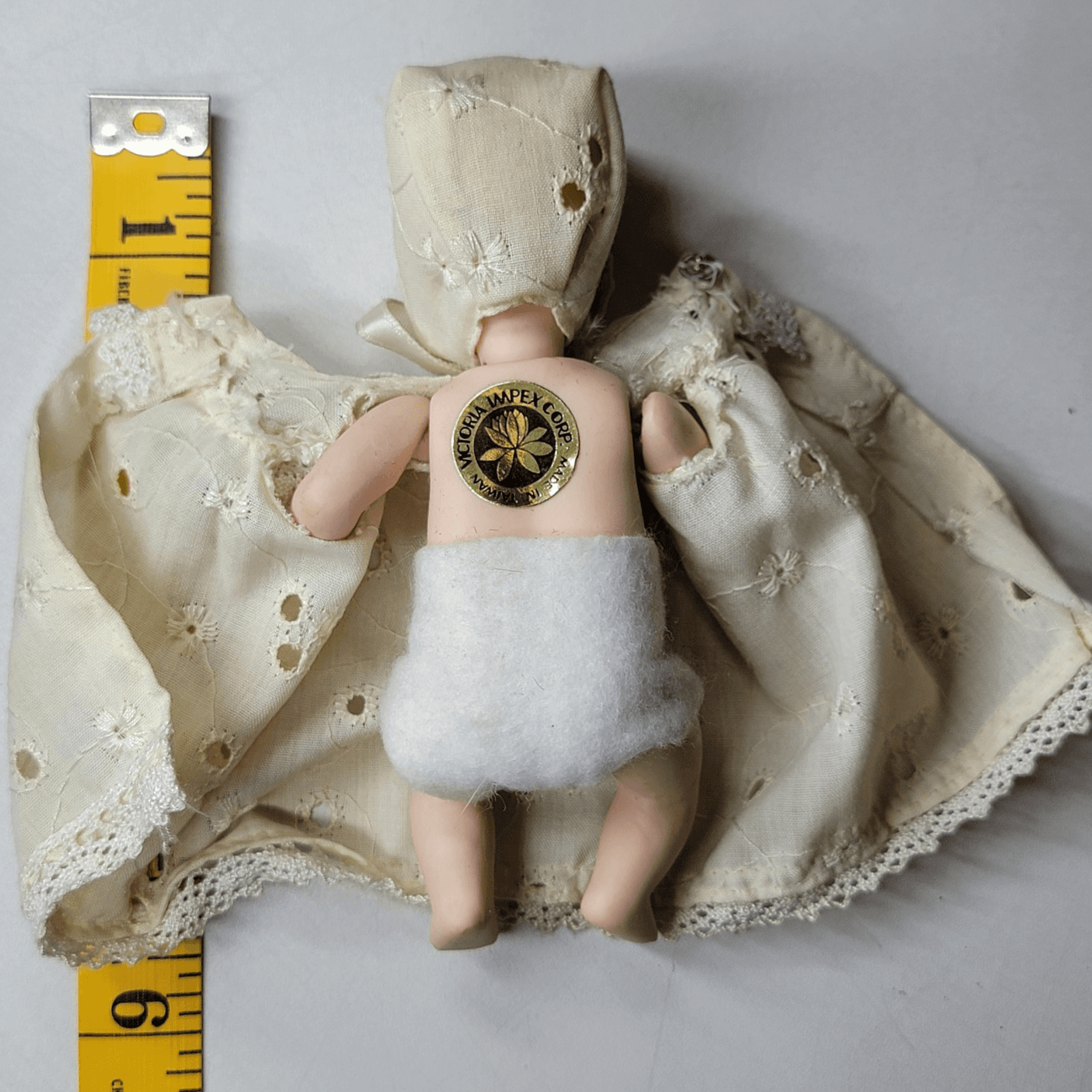 Vintage Victoria Impex 5 1/4” Porcelain Newborn Doll Beautiful Great Condition - Thumbnail 10
