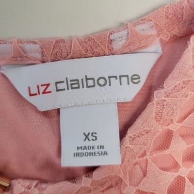 Liz Claiborne Sleeveless Pink/Peach Lace Top with Keyhole Neckline Women's Large - Thumbnail 3