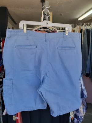 Wrangler Men's 42 Light Blue Classic Summer Cargo Shorts Size 42x10 - Thumbnail 2
