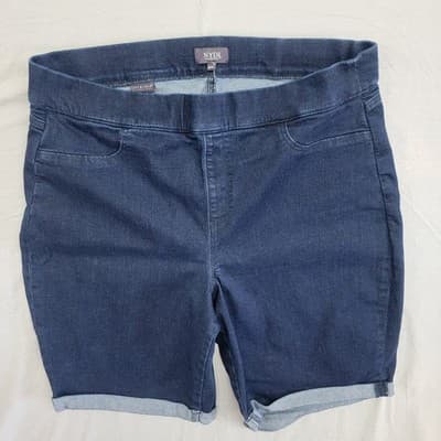 NYDJ Shorts Size 18 Dark Blue 13" Rise Cuffed Lift Tuck Stretch Denim 10" Inseam