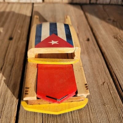 HAND CARVED Cuban Collectible Wooden 1957 CHEVROLET CAR 7" - Thumbnail 6