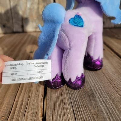 My Little Pony 7” Izzy Moonbow Plush Toy With Felt Tail And Mane - Thumbnail 5